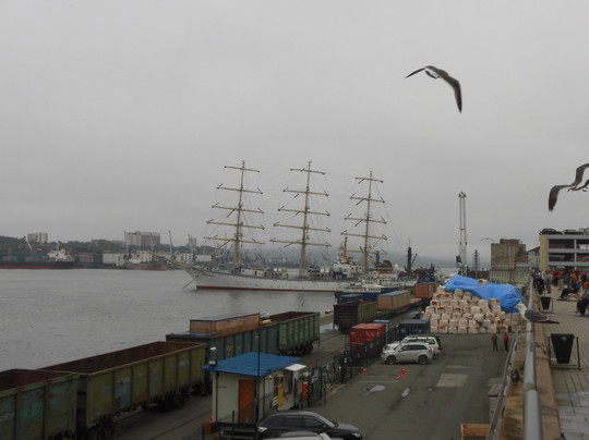 Pallada and Nadezhda Sailers-海参崴必去景点