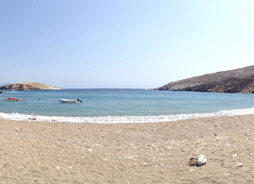 Livadi Beach-Folegandros必去景点