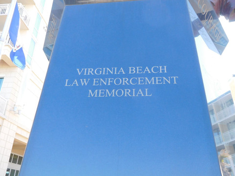 Virginia Beach Law Enforcement Memorial-弗吉尼亚海滩必去景点