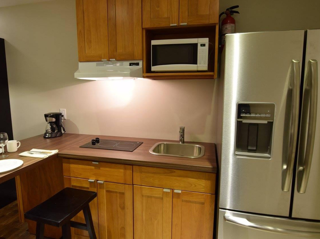 The Lion Inn & Suites主图