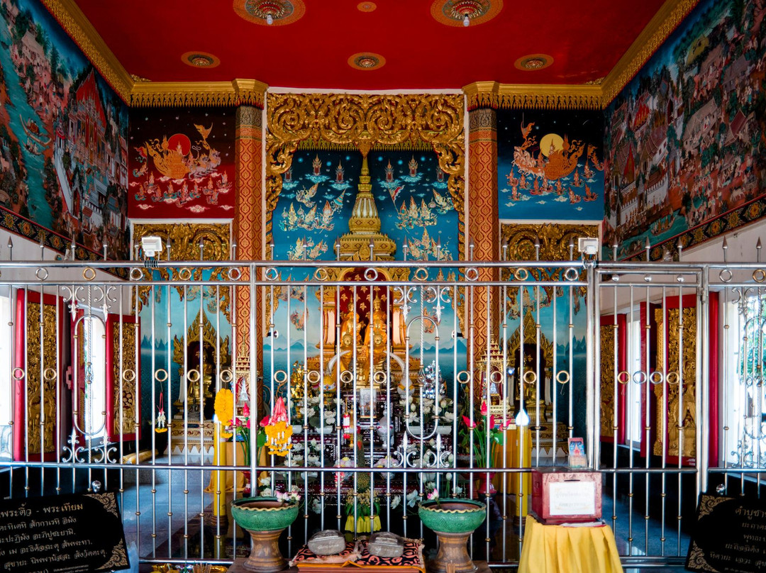Wat Okat Si Bua Ban景点图片