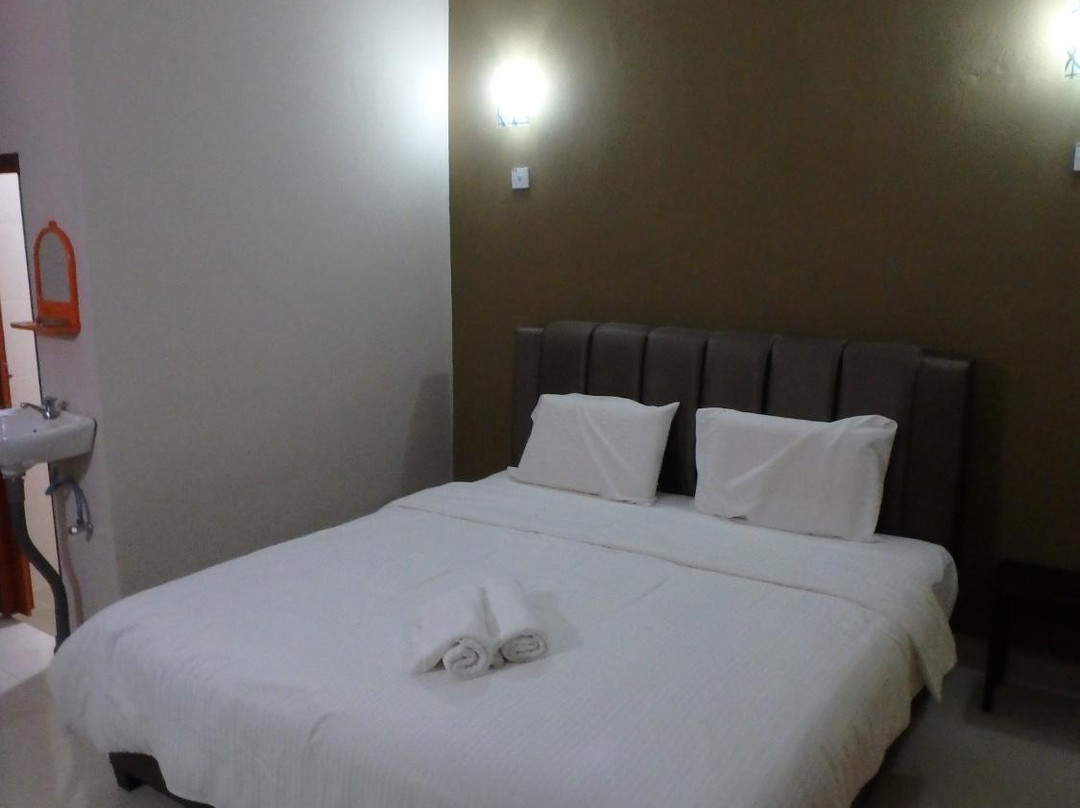 Nas Guesthouse & Backpackers Lodge