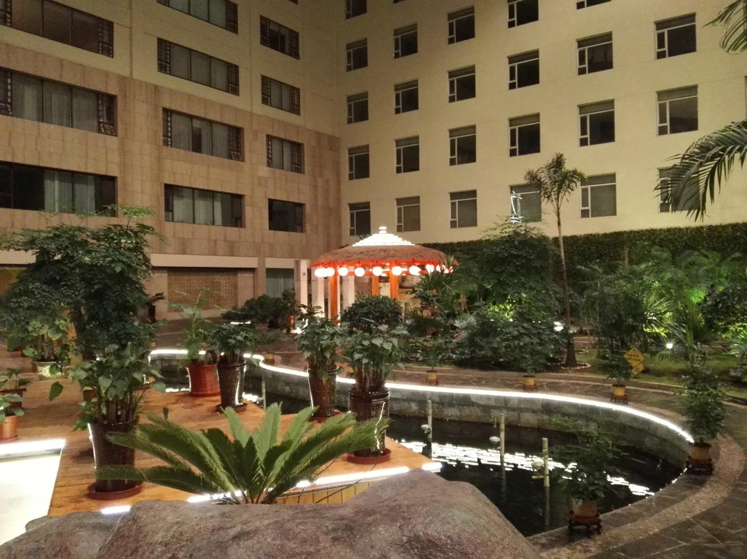 五洲花园大酒店主图