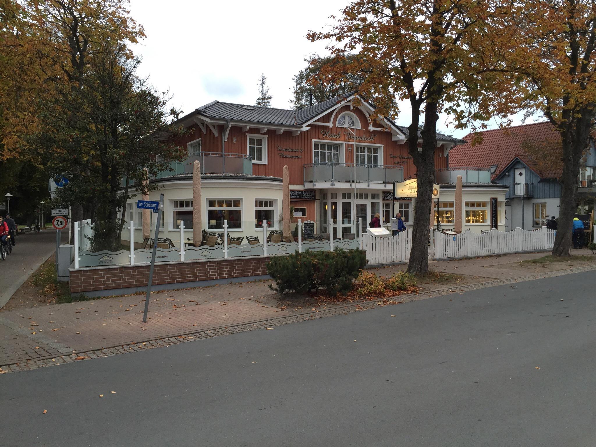 Hotel & Cafe Strandeck-官方