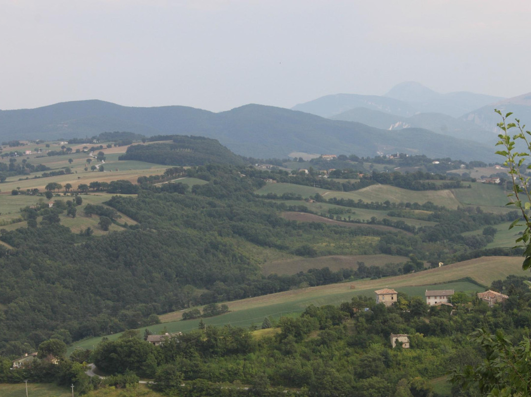 Rocca di Rotondo-Sassoferrato必去景点