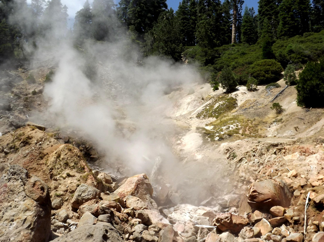 Terminal Geyser-拉森火山国家公园必去景点