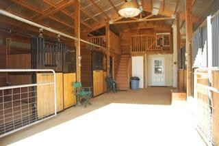 Bed and Barn Farms主图