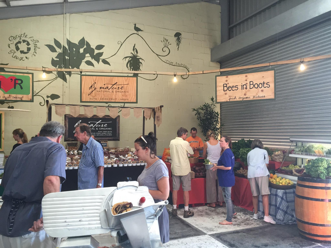 Earth Fair Food Market-康士坦提亚必去景点