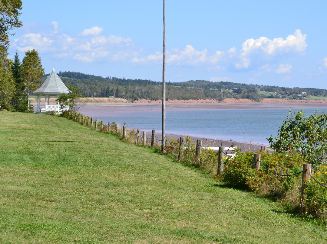 Four Seasons Retreat
