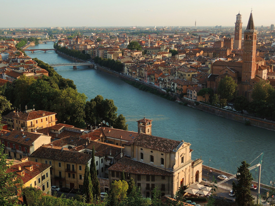 Piazzale Castel San Pietro-维罗纳必去景点