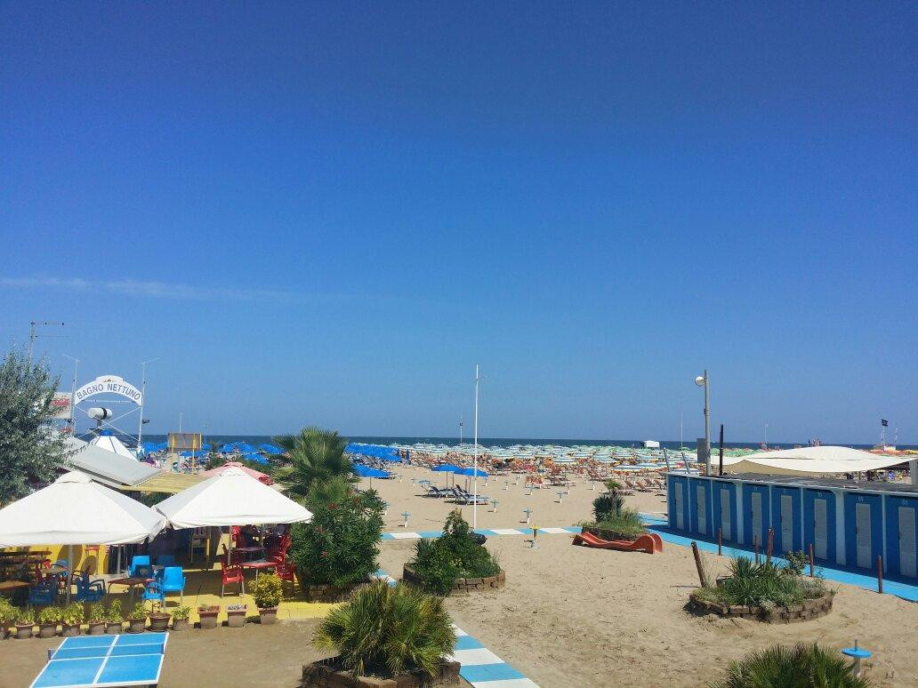 Nettuno Beach & Pizza