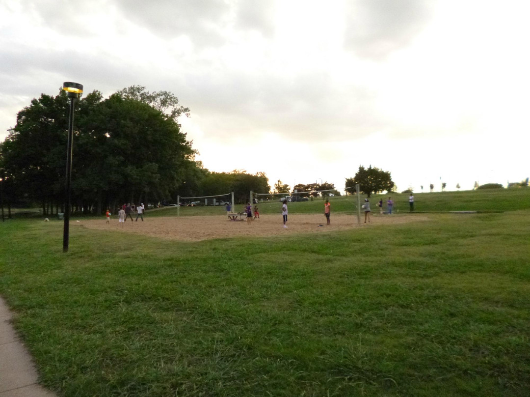 Towne Lake Recreation Area-麦金尼必去景点