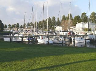 Eastern Beach Holiday Units主图