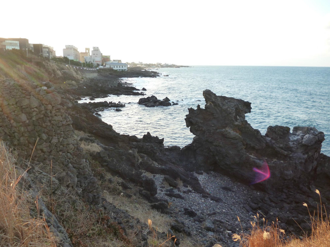 龙头岩-济州必去景点