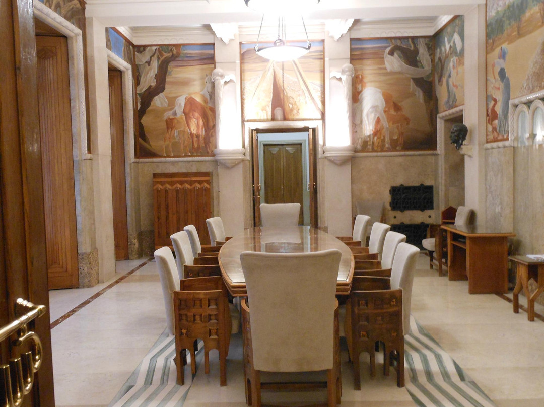 Palazzo dell'Acquedotto Pugliese-巴里必去景点
