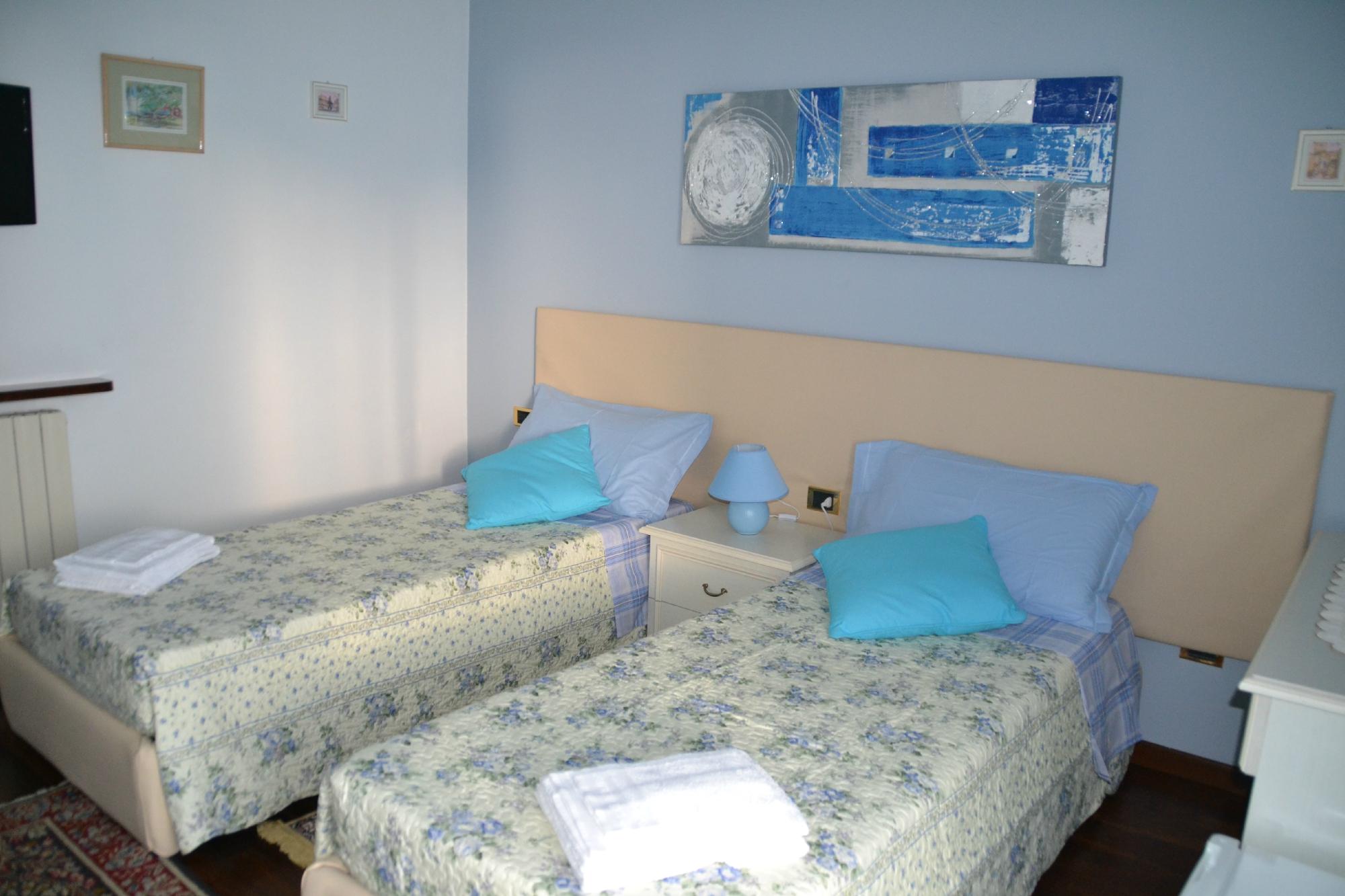 Bed Breakfast Le 3 Camelie-官方