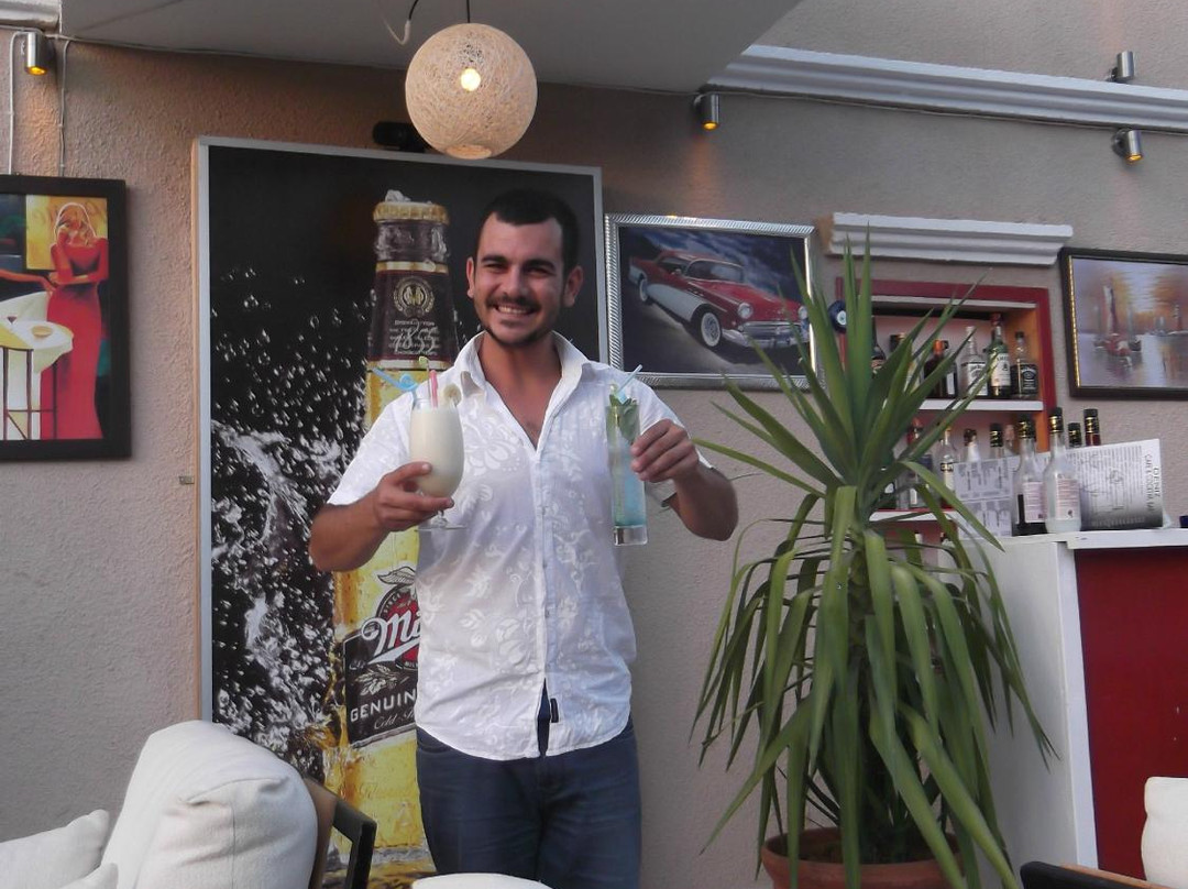 Deniz Cocktail Bar-卡尔坎必去景点