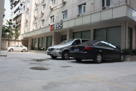 锦江之星酒店(武汉万松园美食街取水楼地铁站店)主图