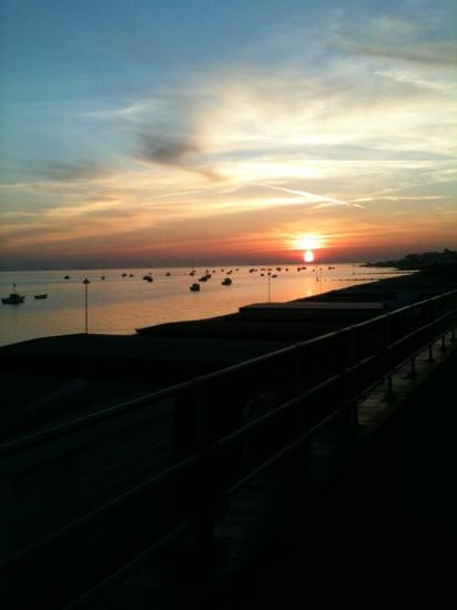 Thorpe Bay Beach景点图片