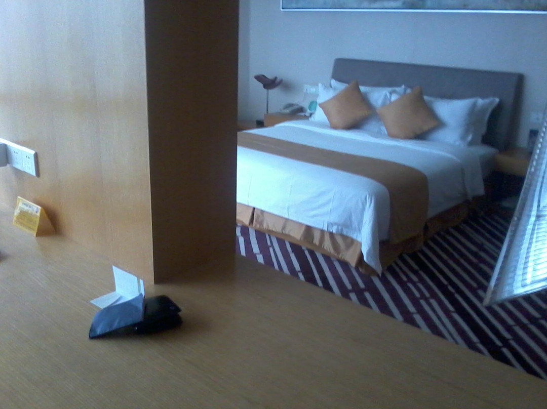 深圳华强广场酒店(华强北地铁站店)主图