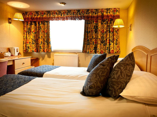 里索威城堡酒店主图