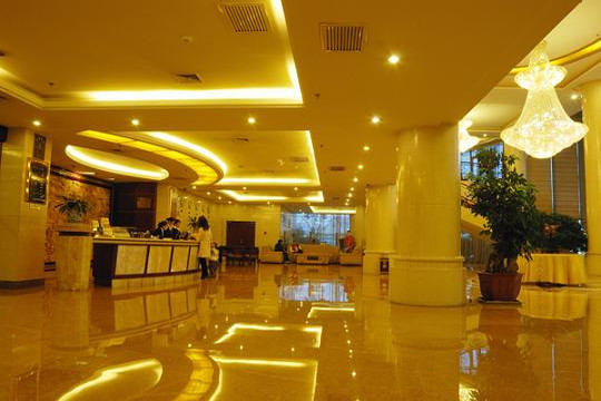 高原明珠酒店(昆明永中路店)主图