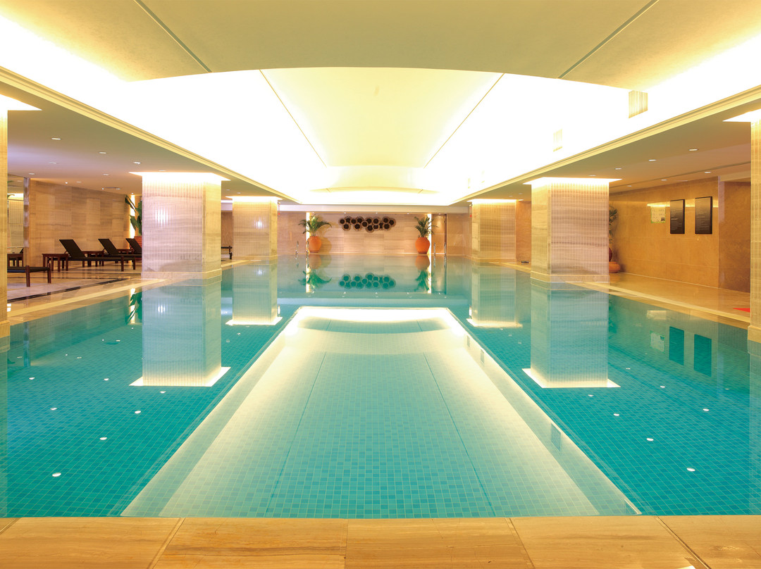 豪布斯卡酒店主图