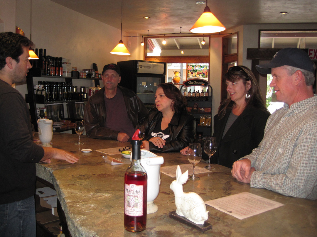 Courtwood Wine Tasting Tours景点图片