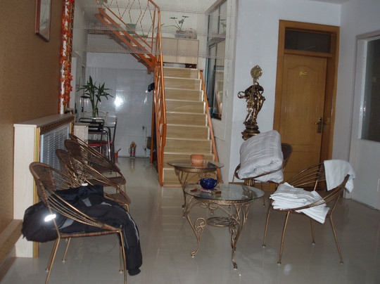 华文商务宾馆 主图