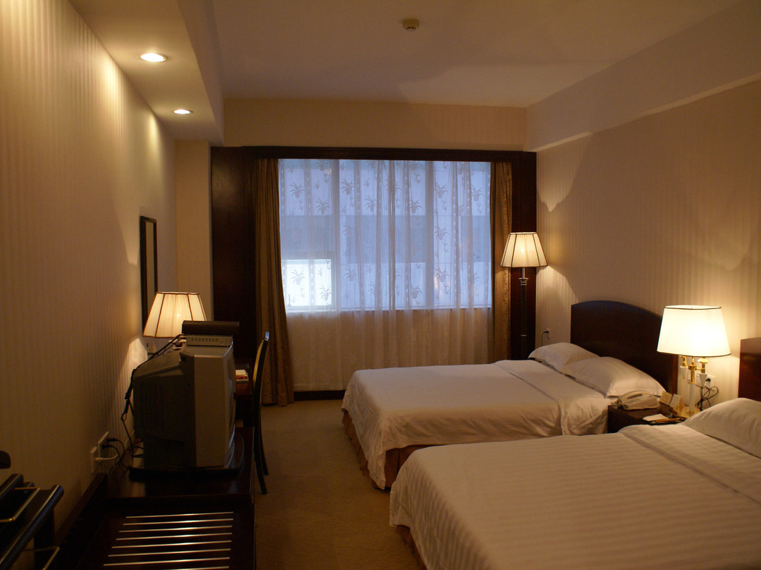 阿波罗大酒店主图