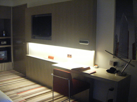 南京玄武苏宁雅高诺富特酒店主图