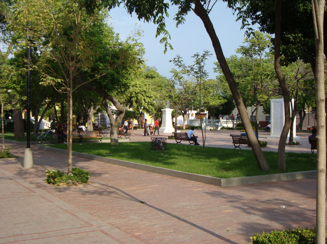 Parque de Los Novios景点图片