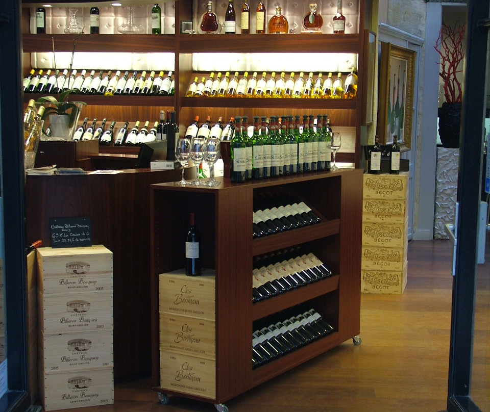 Vignobles Et Châteaux-圣埃美隆必去景点