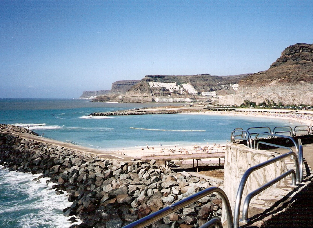 Playa de Amadores-阿马多雷斯必去景点