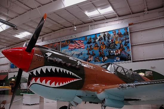 棕榈泉航空博物馆-棕榈泉市必去景点