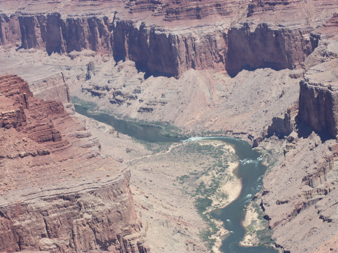 彩蝶大峡谷直升机旅游-博尔德城必去景点