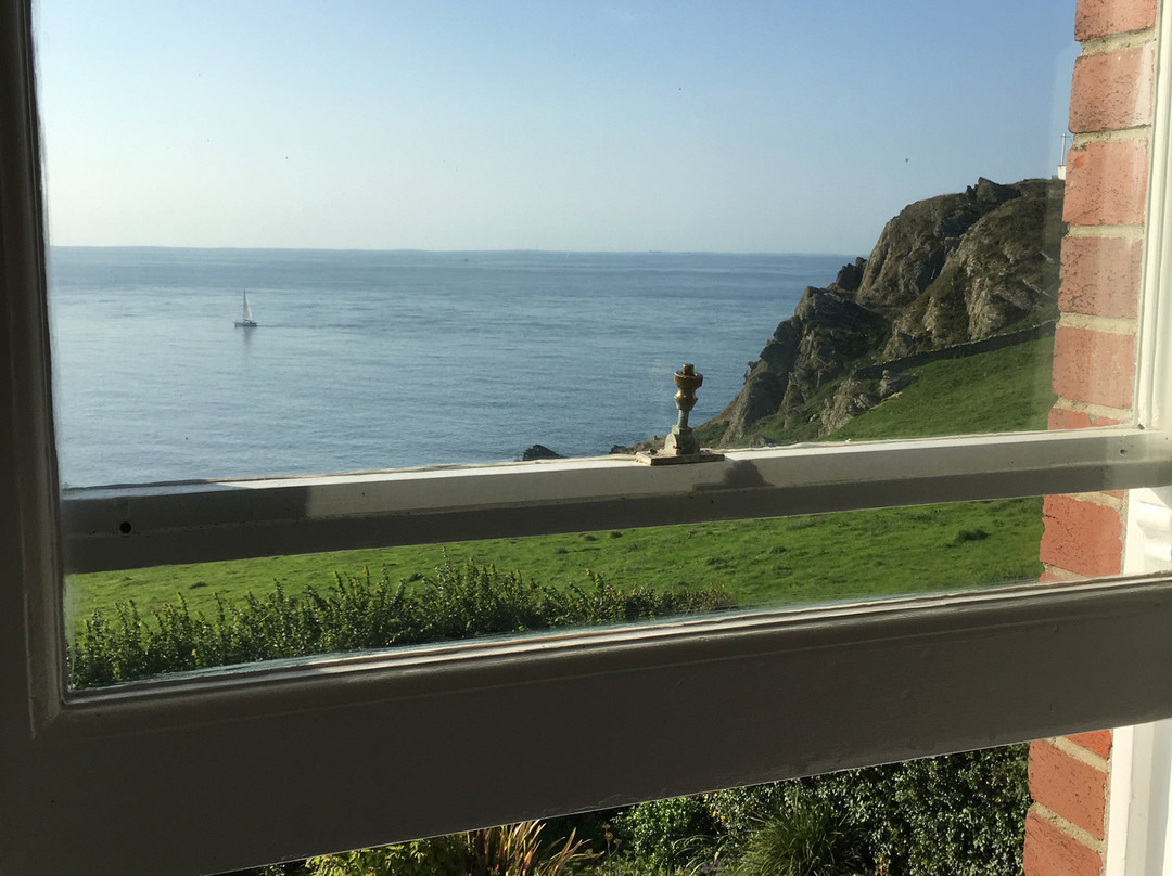 6 Coastguard Cottage