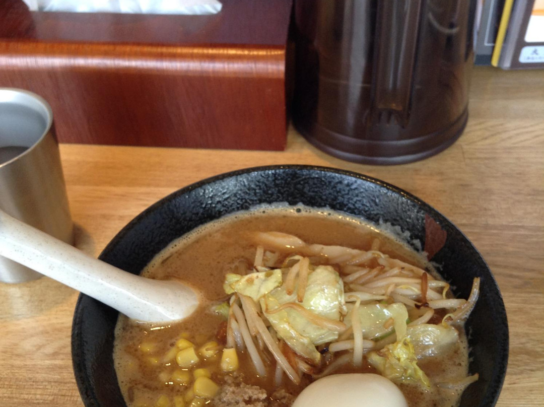 らーめん 月の兎影