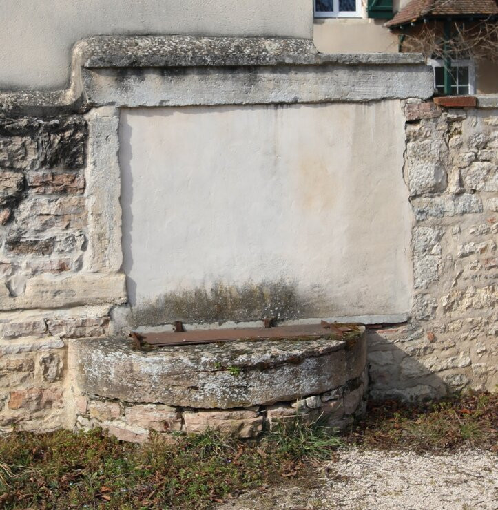 Les puits de Messey sur Grosne景点图片