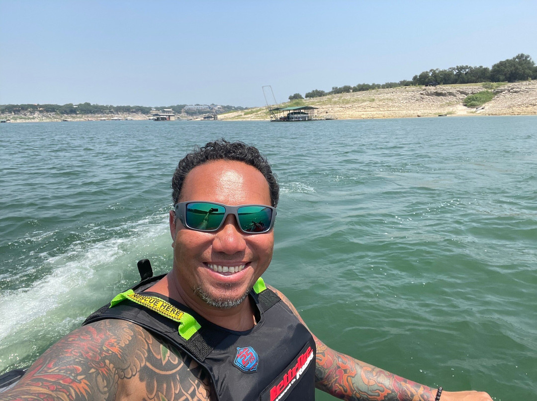 Lake Travis-Lago Vista必去景点