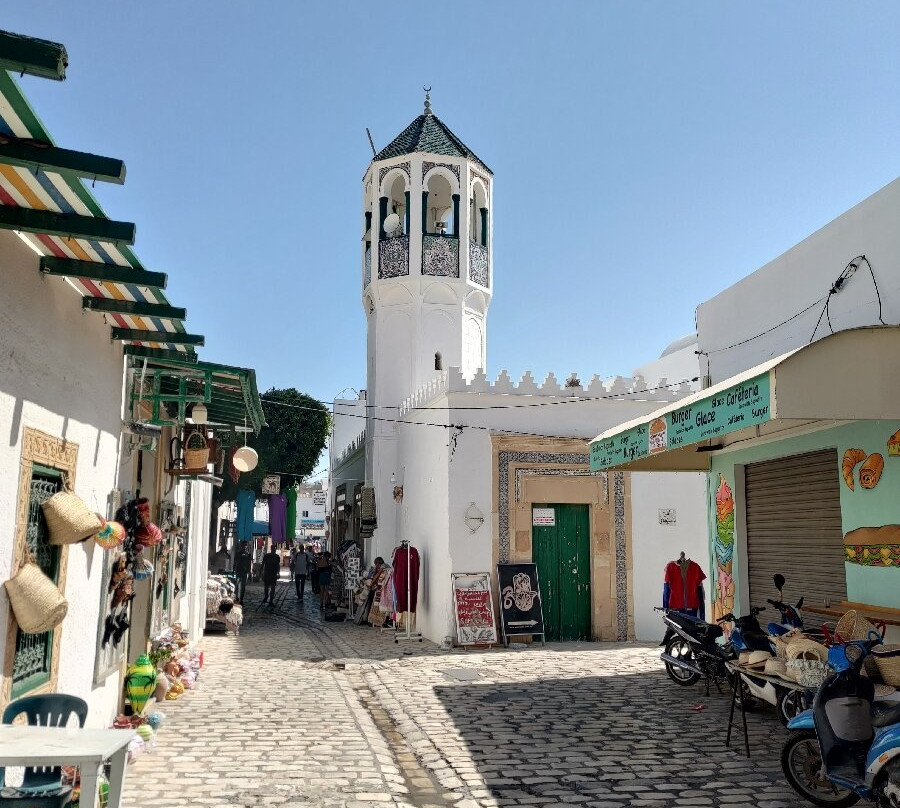 Mosquee Hadj Mustapha-马赫迪耶必去景点