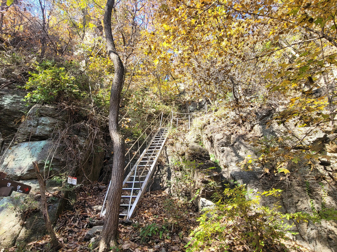 Jongjasan-抱川市必去景点