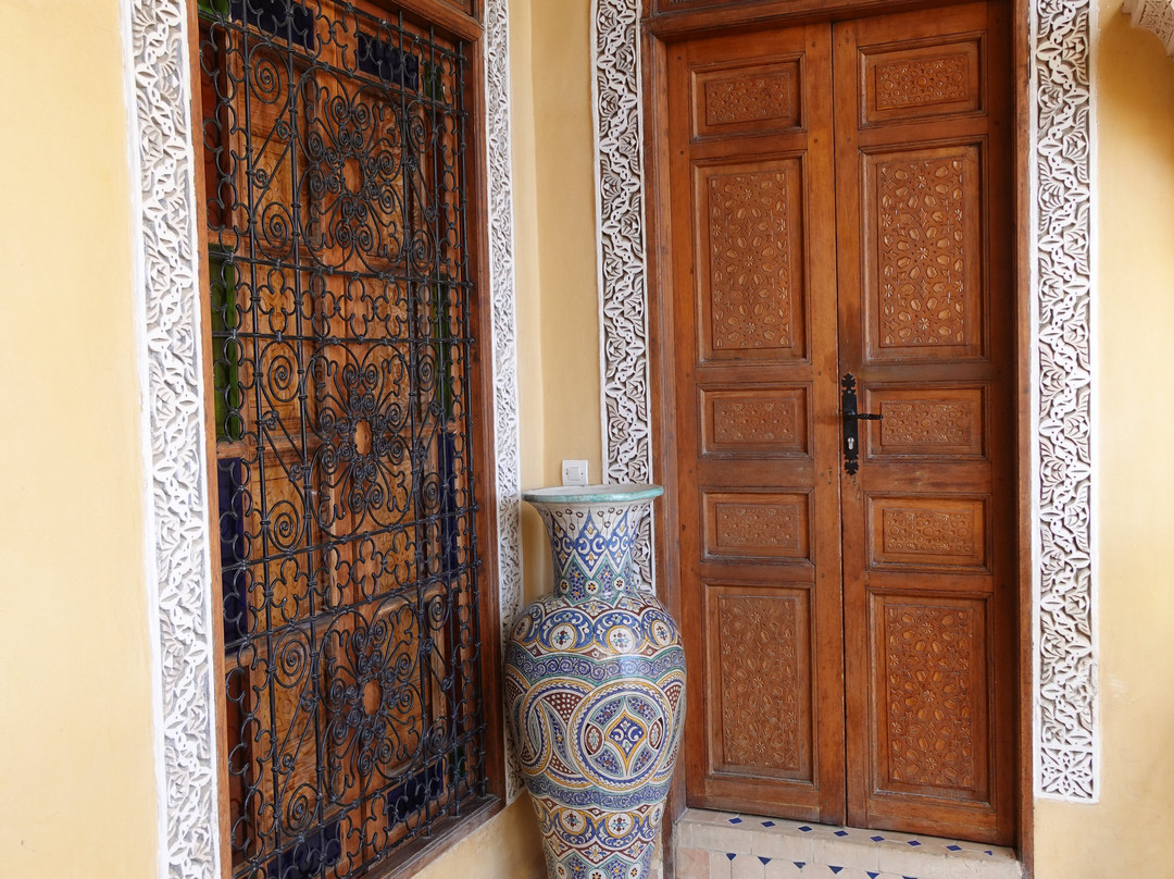 利雅得拉雅林娜酒店主图