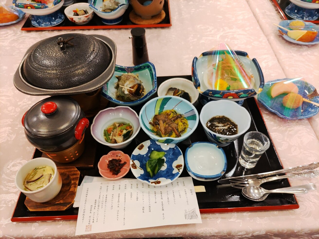 龙飞酒店主图