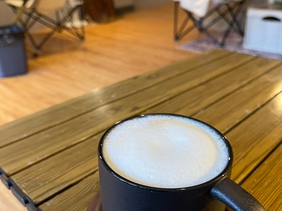 Cozy Cafe (tibetan Black Pottery Mugs)