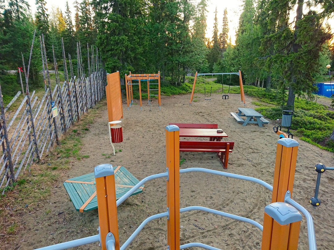 拉普兰罗斯托恩图瑞酒店主图