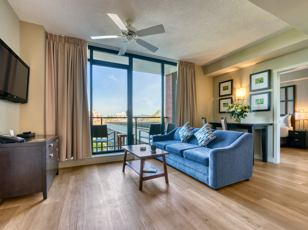 奥斯威戈酒店主图