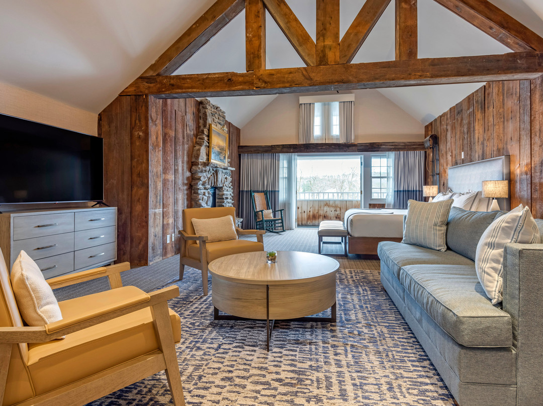 米尔瀑布彻奇兰丁酒店主图