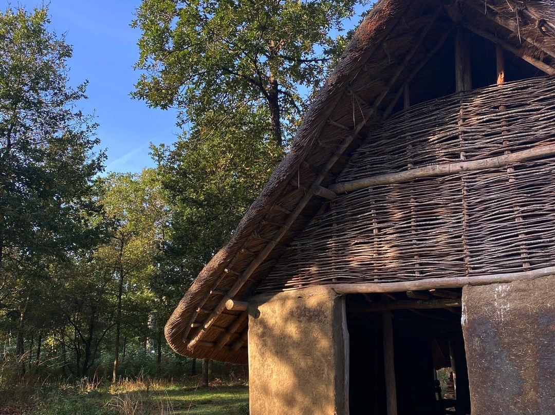 Archéovillage景点图片