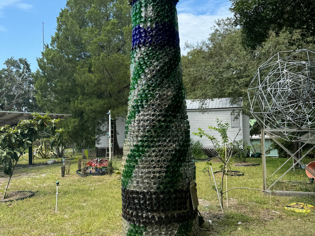 Carrabelle Bottle House景点图片